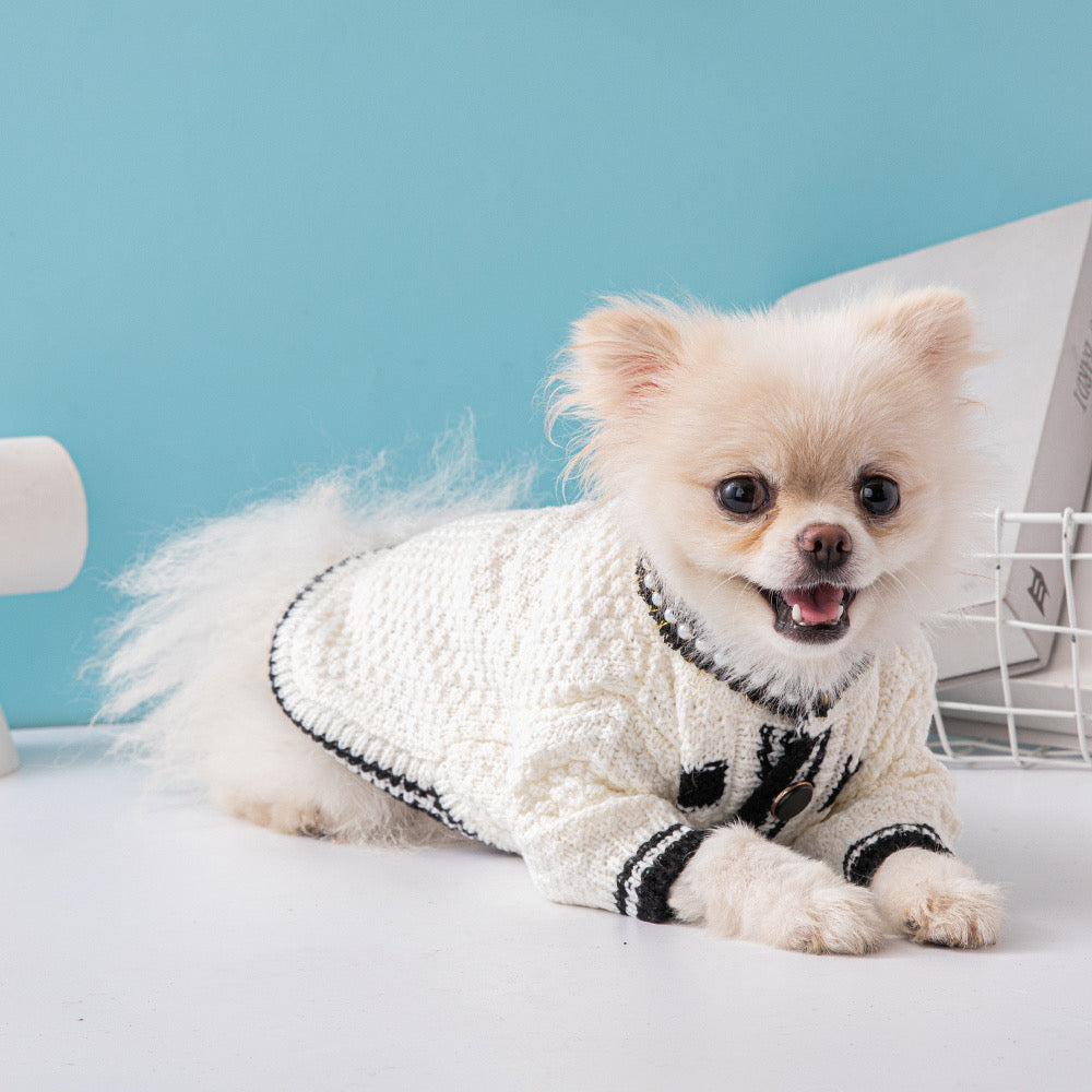 Chewnel Tweed Brooch Cardigan